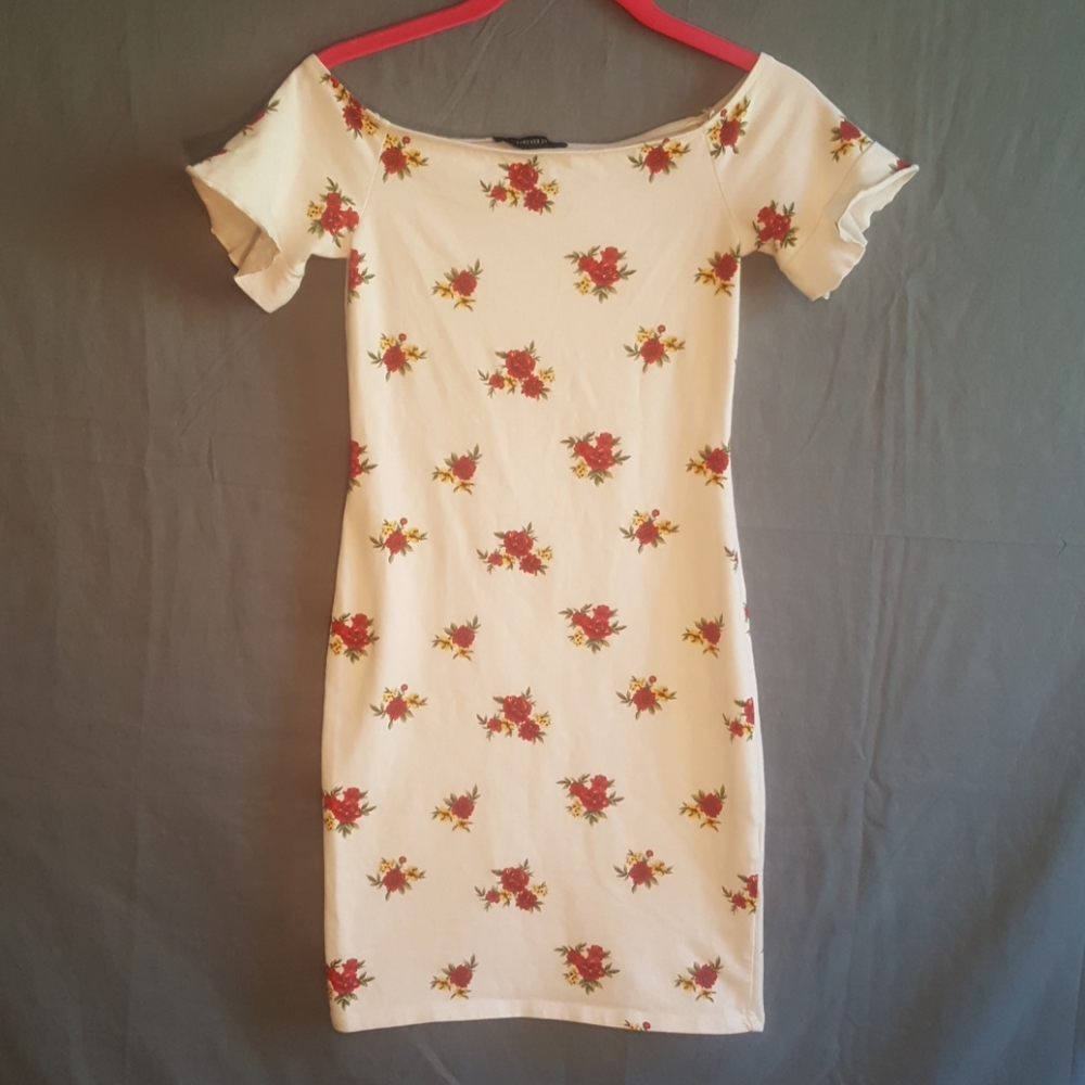 ☆SALE 5 for $25☆  Forever 21 body con dress